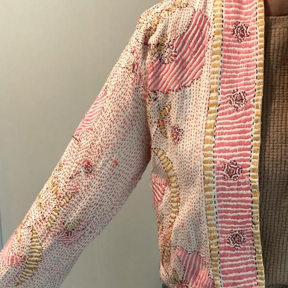 Vintage Hand Sewn Indian Jacket made by Artisans - Picture 4 of 14